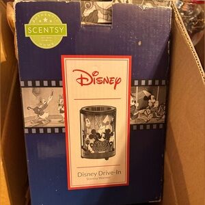 Scentsy Disney drive in wax warmer.  Unused.